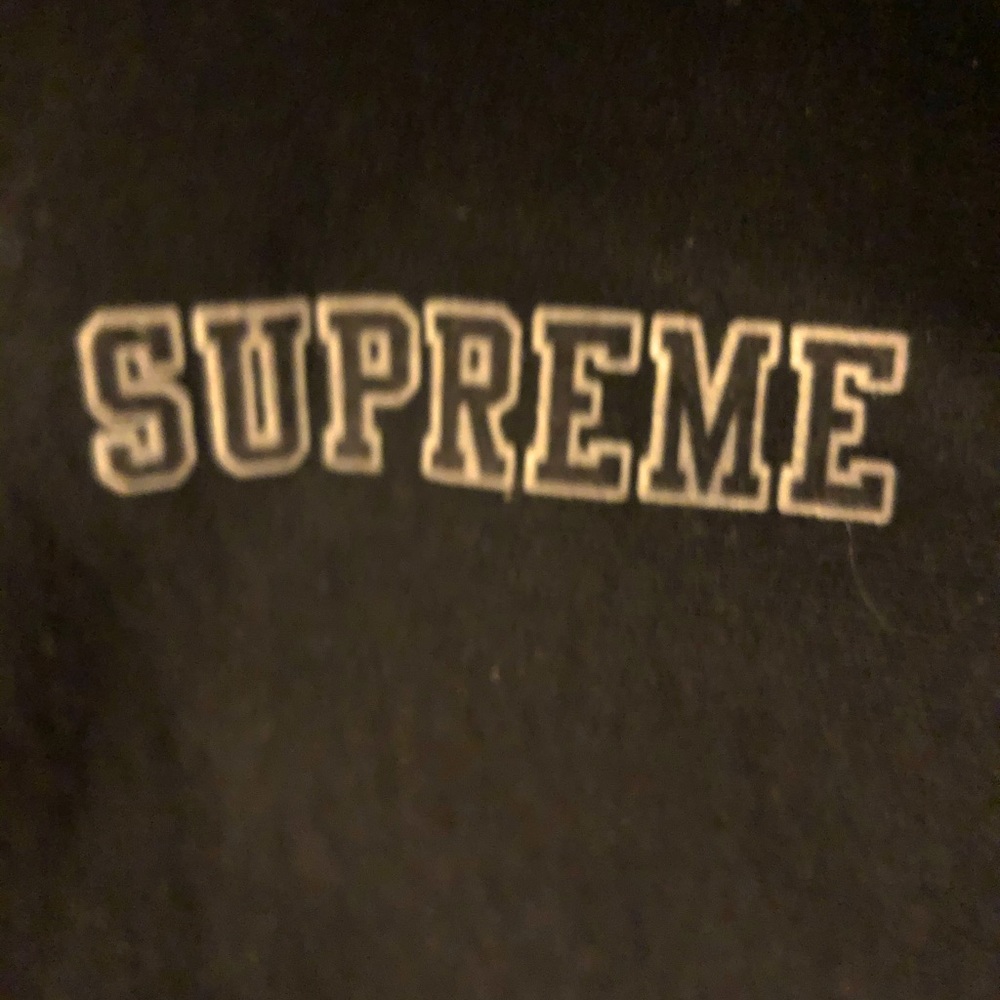 Black supreme hoodie
